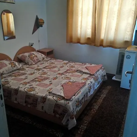 Minchevi Pensjonat 2*